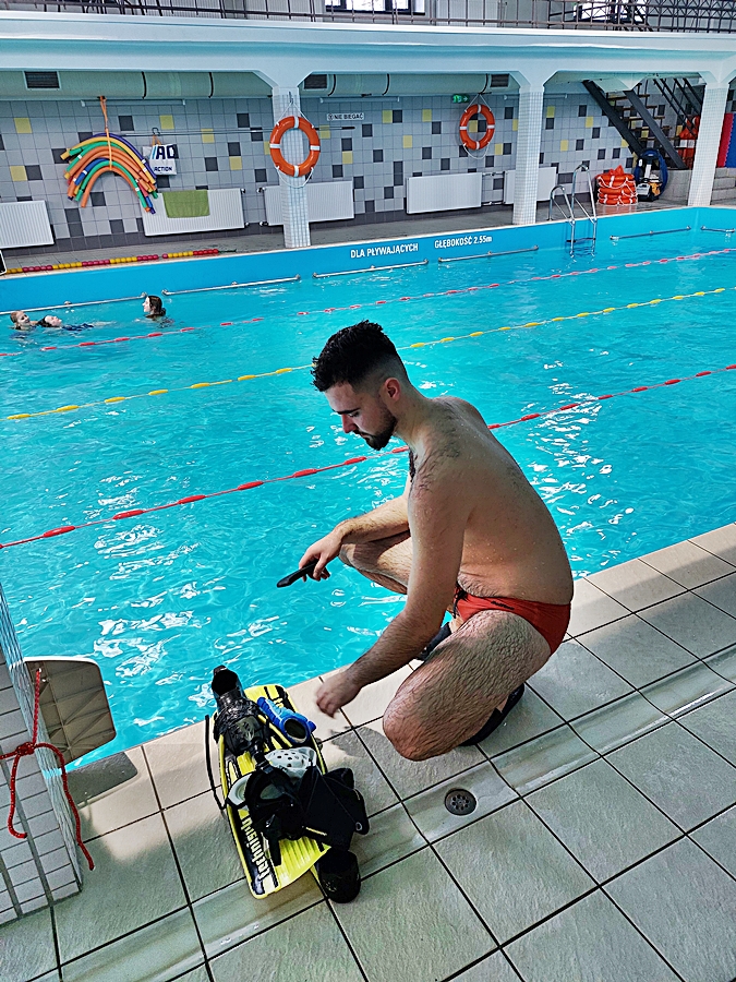 Hokej pod wodą Walenie Siemianowice Śląskie Trening 1 II 2025